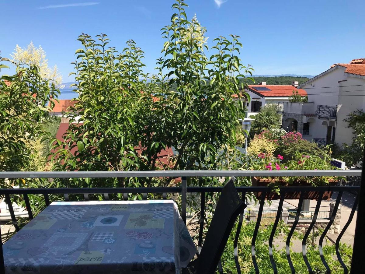 Draga Rooms Njivice Bagian luar foto